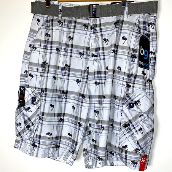 Blue Gear print cargo shorts size 36 NWT - Picture 1 of 10